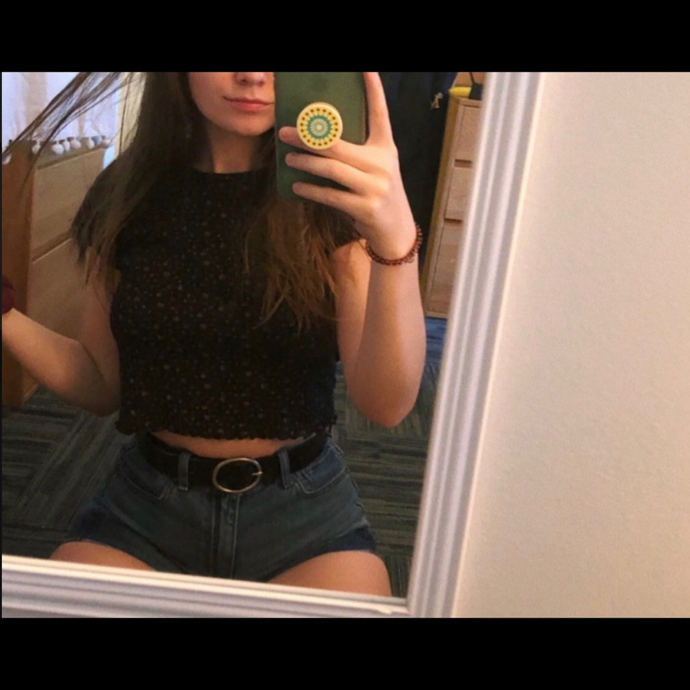 AMERICAN EAGLE AERIE CROPPED FRILL FLORAL TSHIRT